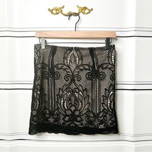 FOREVER 21 black lace skirt (Sz S)
